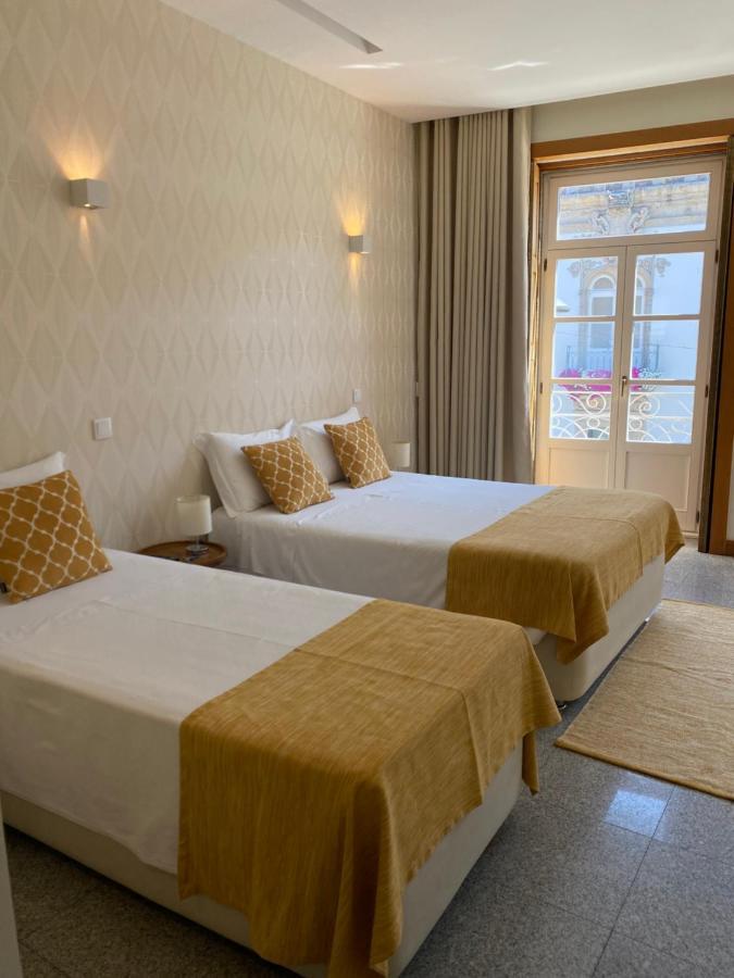 Enjoy Viana - Guest House เวียนา โด กัสเตโล ภายนอก รูปภาพ