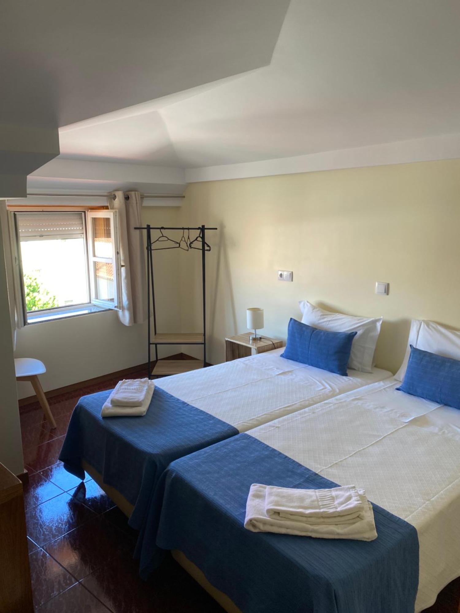 Enjoy Viana - Guest House เวียนา โด กัสเตโล ภายนอก รูปภาพ