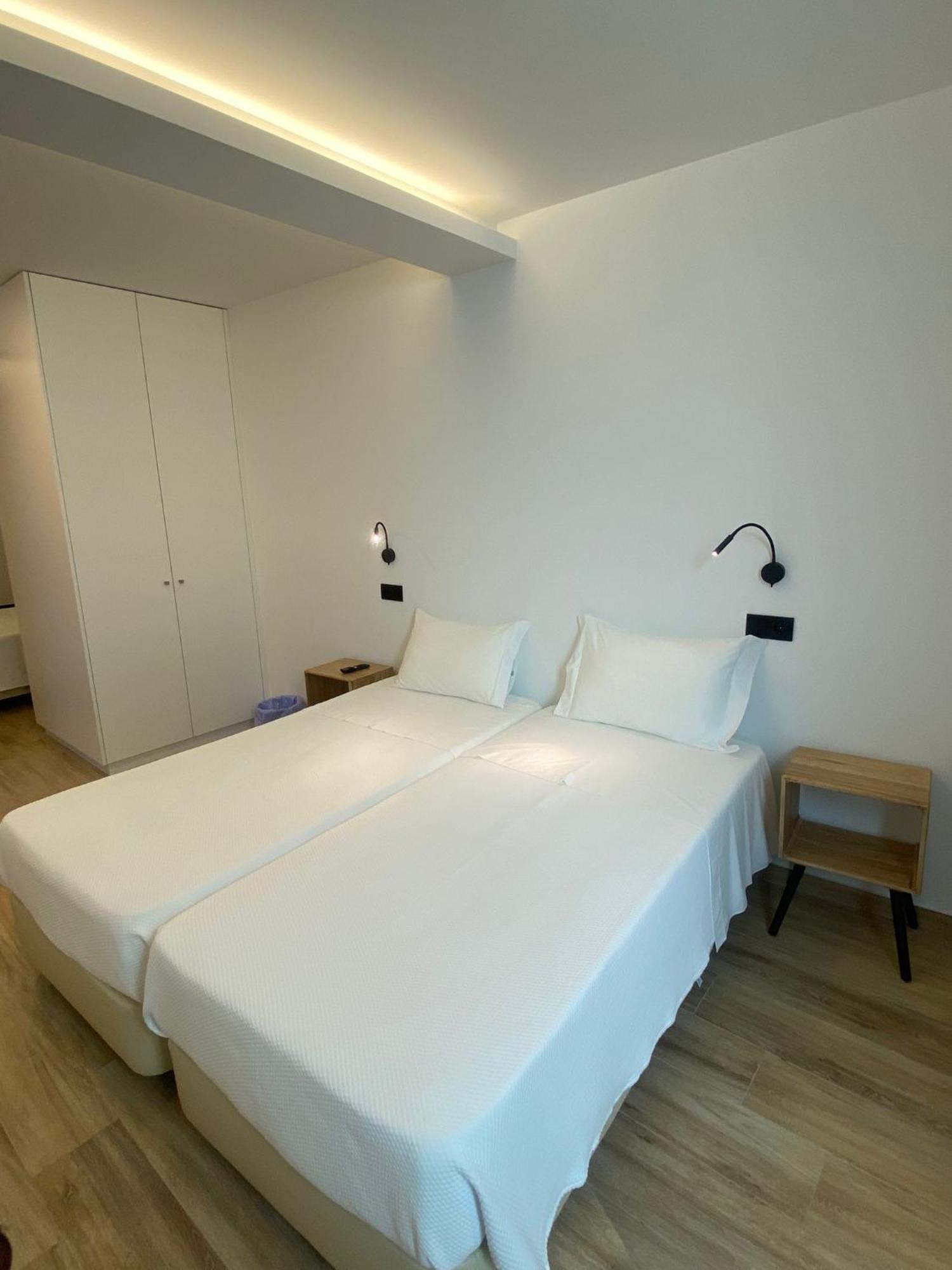 Enjoy Viana - Guest House เวียนา โด กัสเตโล ภายนอก รูปภาพ