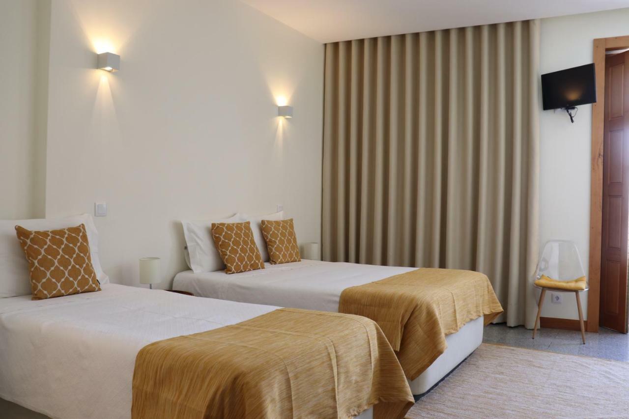 Enjoy Viana - Guest House เวียนา โด กัสเตโล ภายนอก รูปภาพ