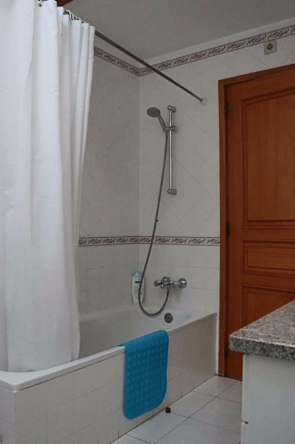 Enjoy Viana - Guest House เวียนา โด กัสเตโล ภายนอก รูปภาพ